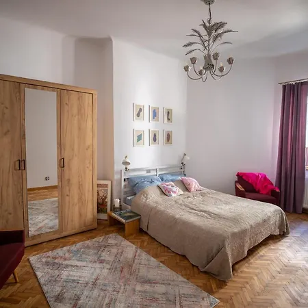Apartamento Concierge Miedziana