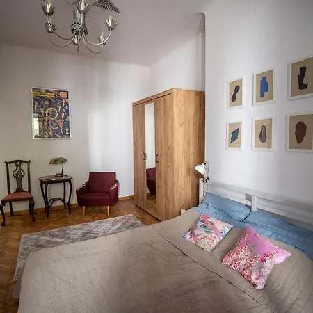 Concierge Miedziana * Warsaw